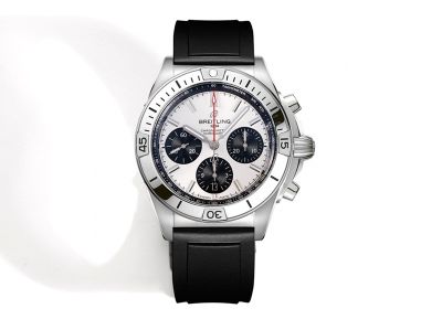 Breitling B01 Automatic Mechanical Movement Steel Sapphire Glass White Watch
